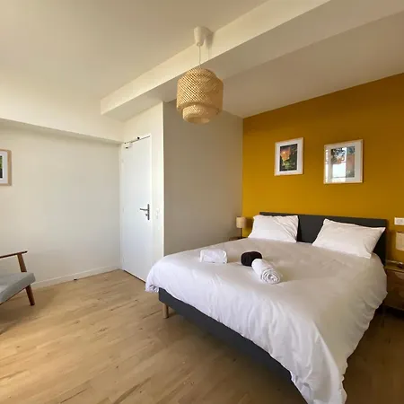 Vers Le Beau * La Romieu