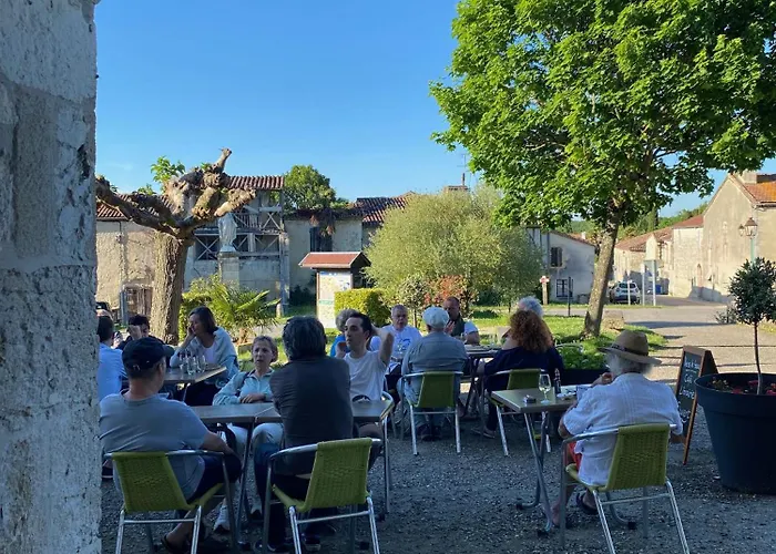 Vers Le Beau Couette-café La Romieu