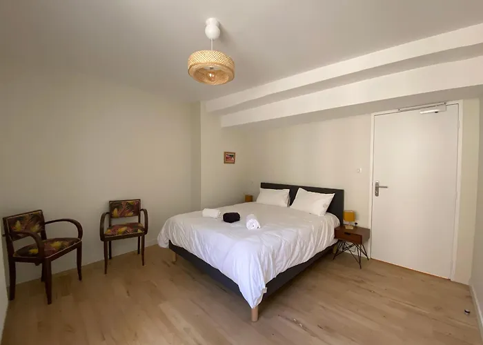 Vers Le Beau Bed & Breakfast *