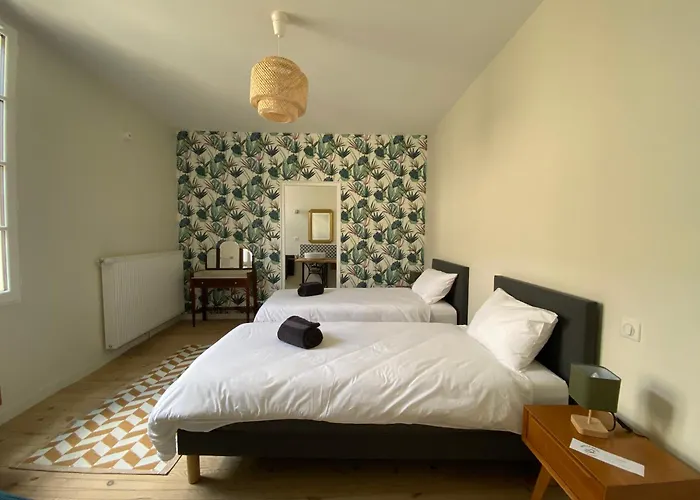 Vers Le Beau Bed & Breakfast *